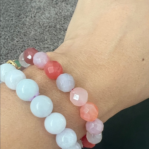 Agate - Picture 2 of 3